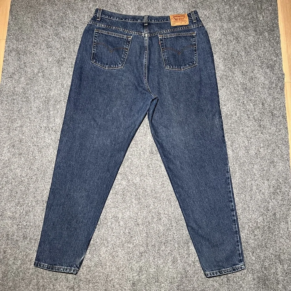 VTG Levis 550 Jeans Womens 22W Relaxed Fit Tapered Leg Made USA 99' Dark Wash‎